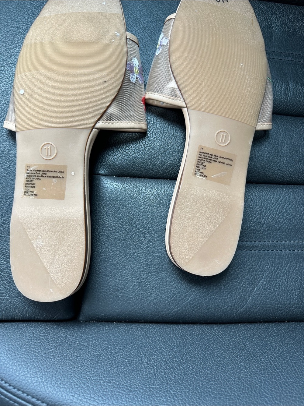 A New Day Women’s Beige Slide Sandals with Embroidered Floral- Size 11-NWOT - Picture 3 of 7